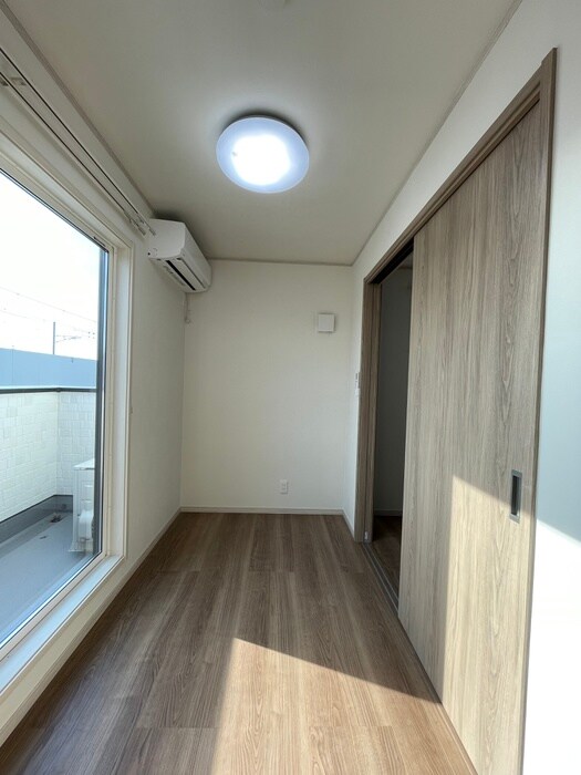 物件内観写真10　(居室)