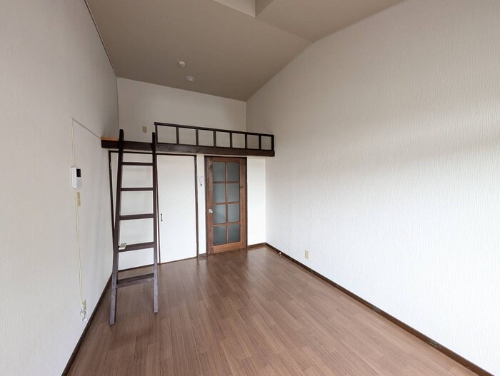 物件内観写真17　(居室)