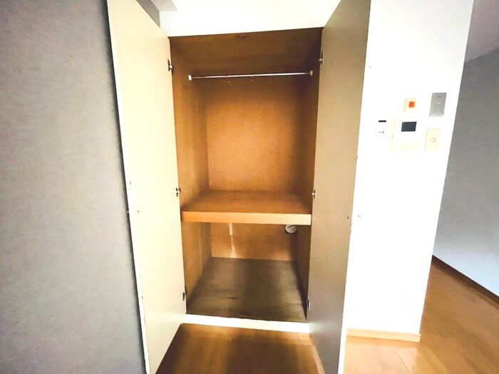 物件内観写真13　(収納)