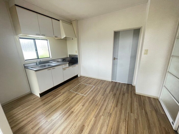 物件内観写真8　(居室)