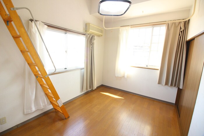 物件内観写真7　(居室)