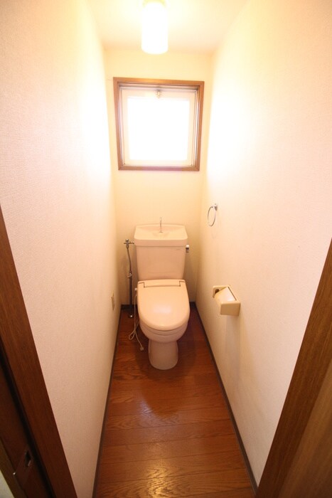 物件内観写真10　(トイレ)