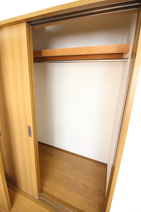 物件内観写真11　(収納)