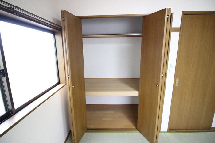 物件内観写真15　(収納)