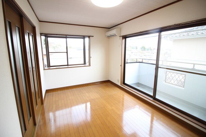 物件内観写真21　(居室)