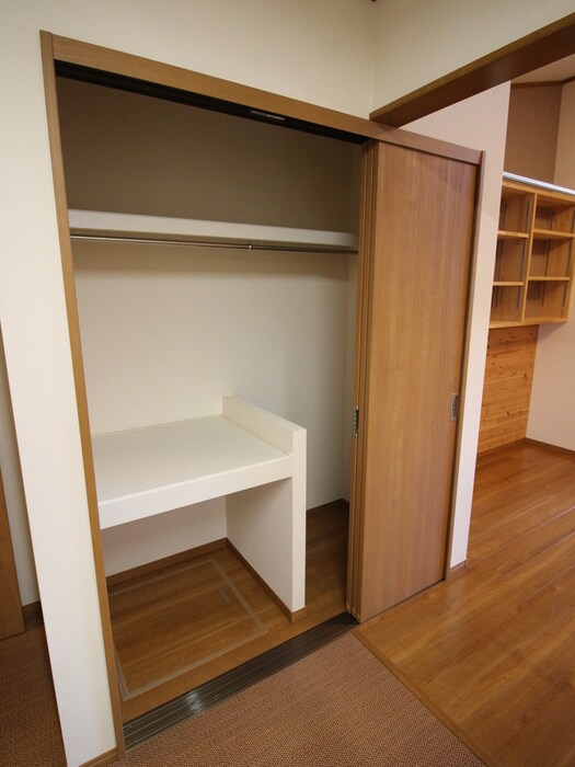 物件内観写真8　(収納)