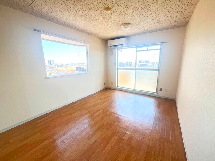 物件内観写真7　(居室)