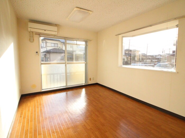 物件内観写真7　(居室)