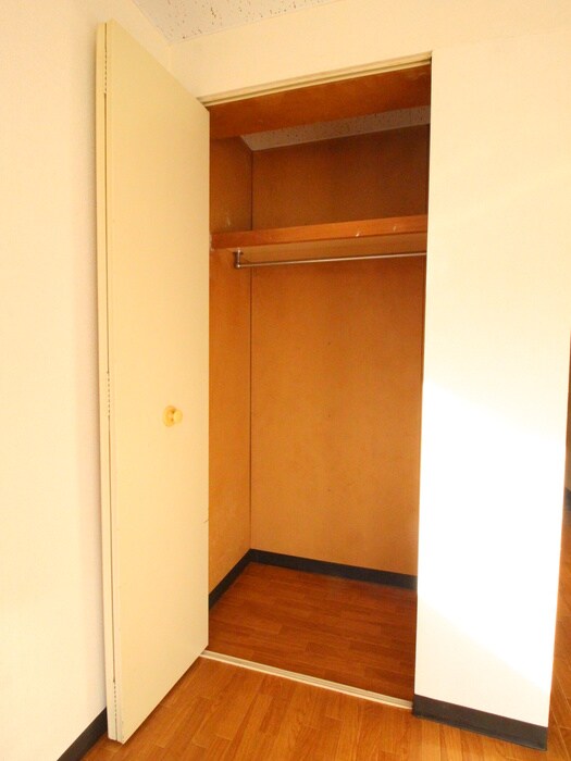 物件内観写真11　(収納)