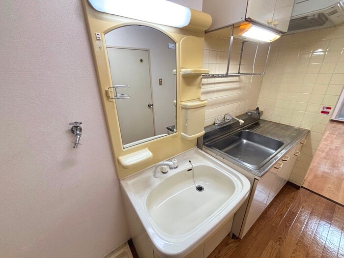 物件内観写真14　(洗面)