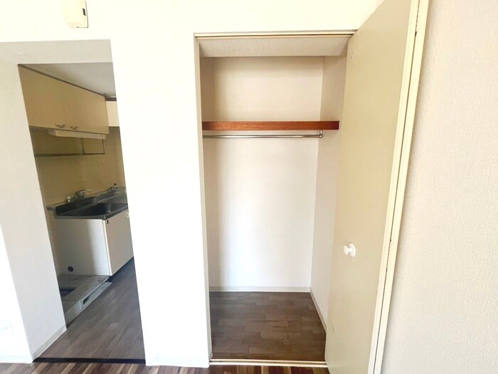 物件内観写真15　(収納)