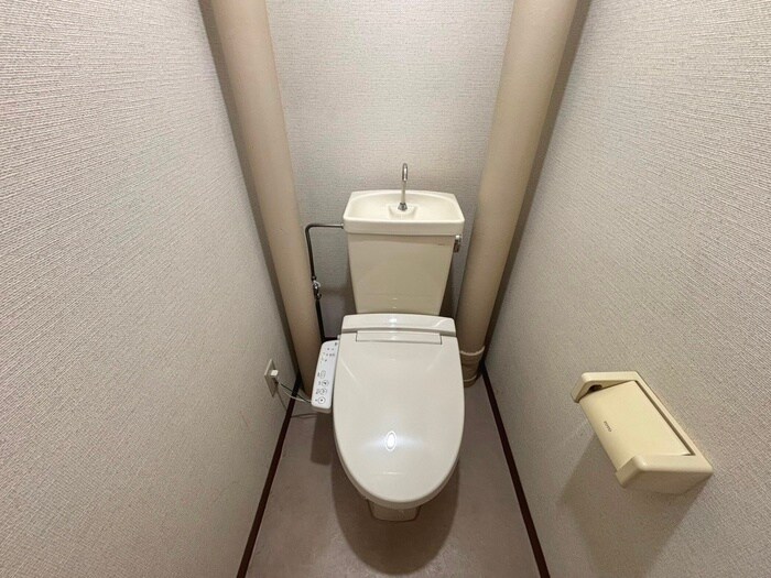 物件内観写真16　(トイレ)