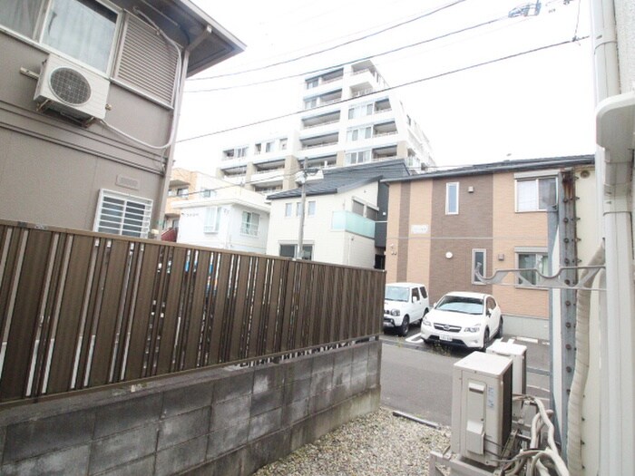 物件内観写真22　(室内からの展望)