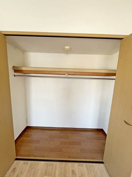 物件内観写真13　(収納)