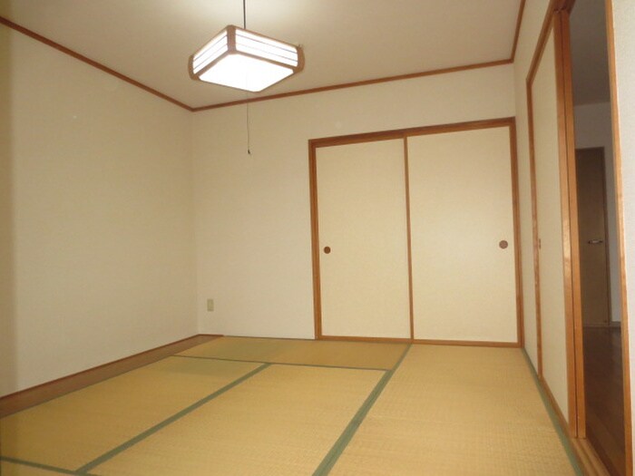 物件内観写真14　(居室)