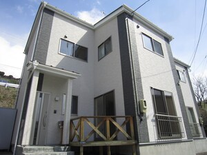 山田本町貸家A棟外観写真