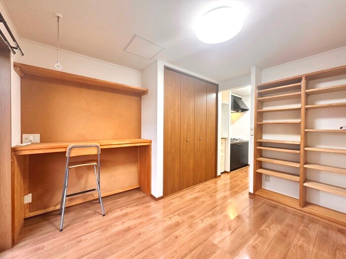 物件内観写真10　(居室)