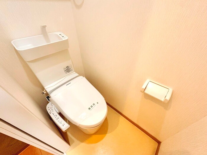 物件内観写真15　(トイレ)