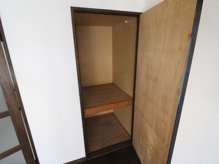 物件内観写真14　(収納)