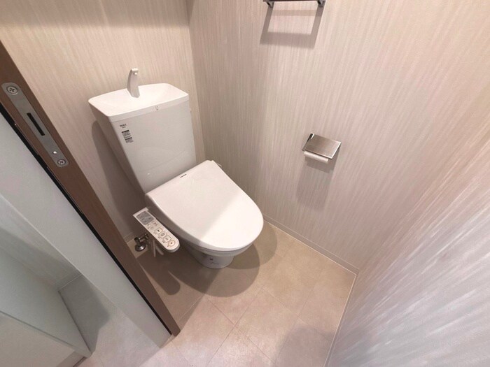 物件内観写真15　(トイレ)