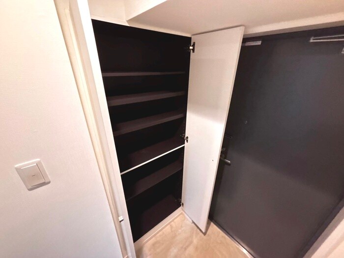 物件内観写真19　(靴箱)