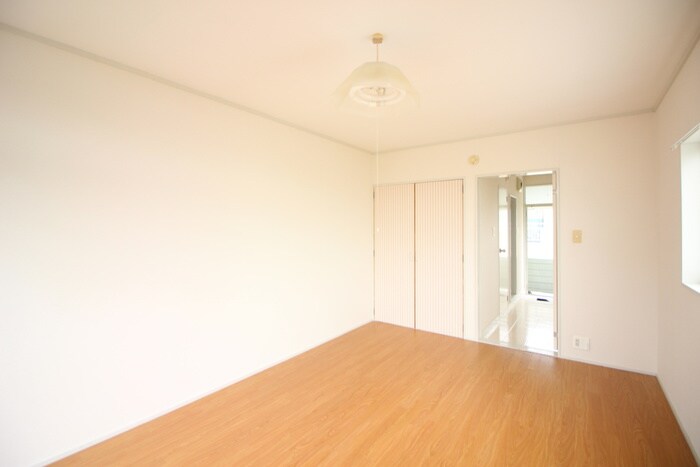 物件内観写真17　(居室)