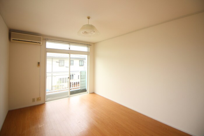 物件内観写真19　(居室)