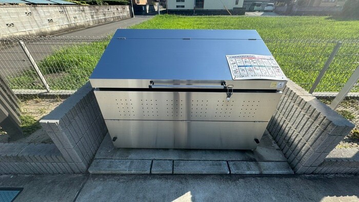 物件外観写真4　(建物設備)