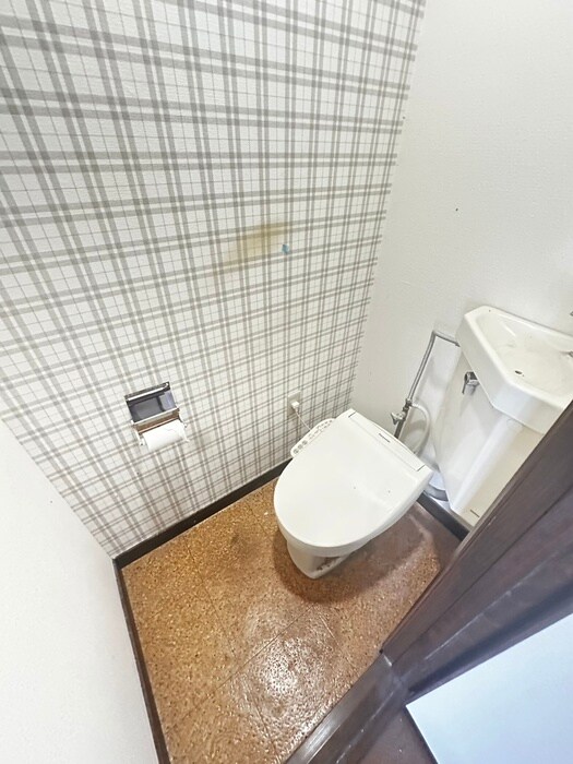 物件内観写真13　(トイレ)
