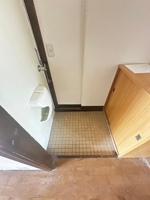 物件内観写真15　(玄関)