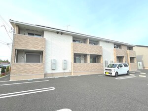 シューネスハイム　ミルト西館外観写真