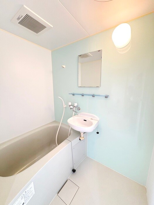 物件内観写真12　(バス／シャワールーム等)