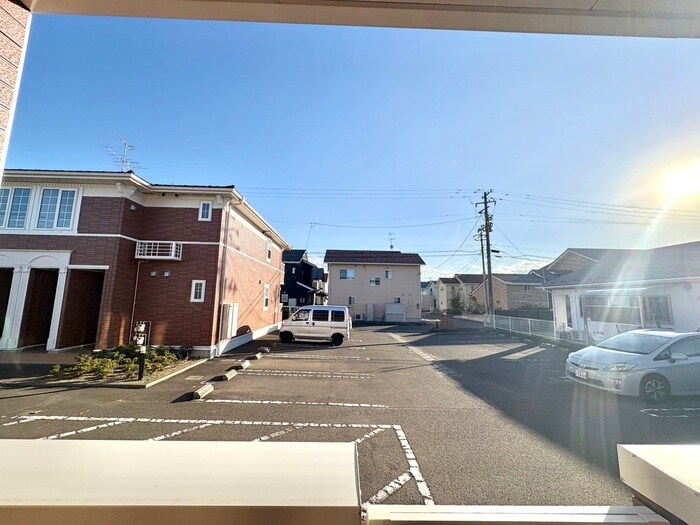 物件内観写真20　(室内からの展望)