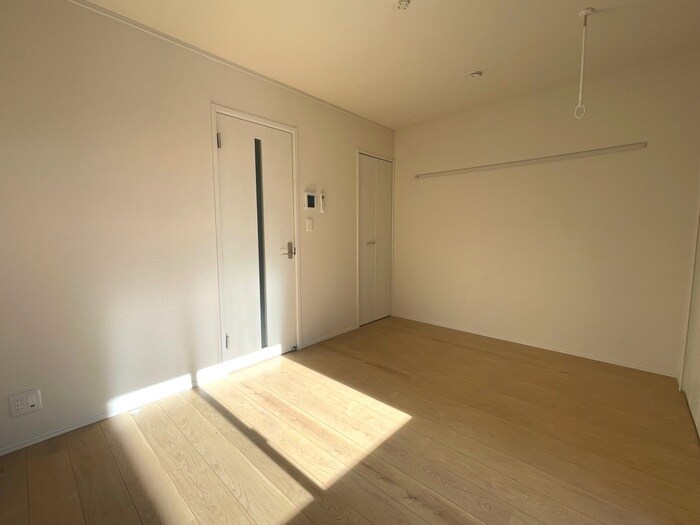 物件内観写真8　(居室)