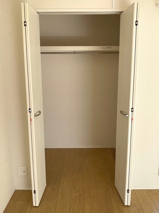 物件内観写真11　(居室)