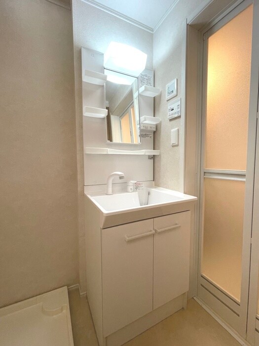 物件内観写真13　(洗面)