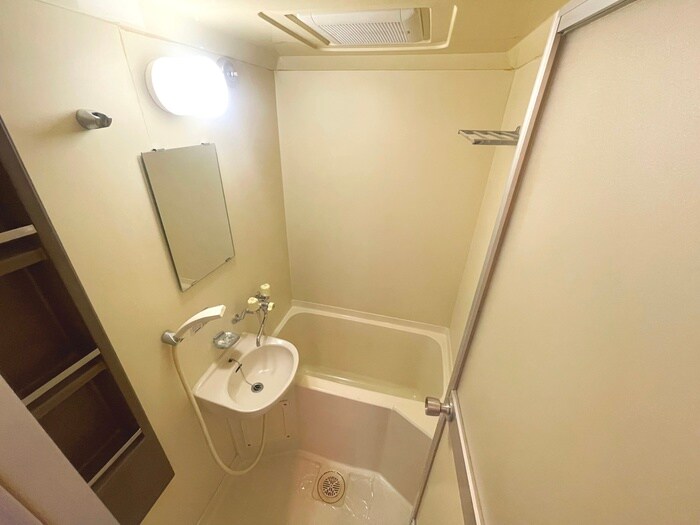 物件内観写真12　(バス／シャワールーム等)