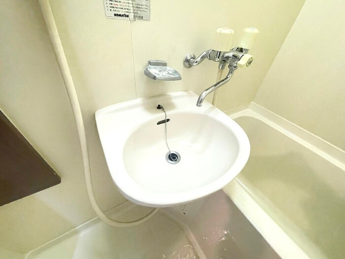 物件内観写真13　(洗面)