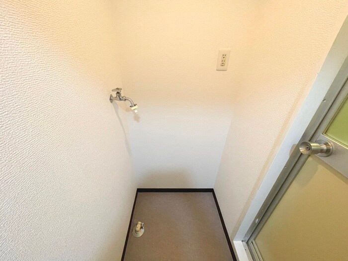 物件内観写真14　(廊下)