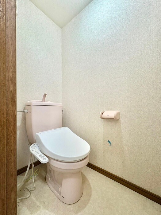 物件内観写真15　(トイレ)