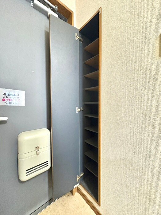 物件内観写真19　(靴箱)