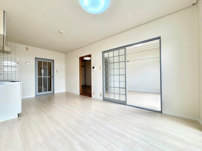 物件内観写真7　(居室)