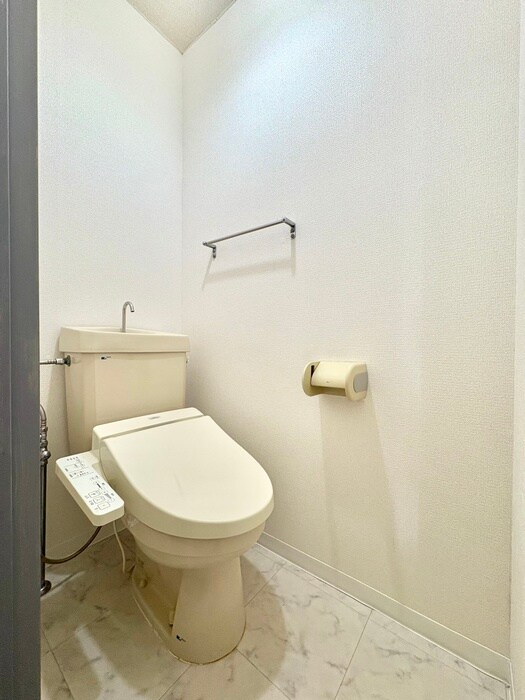 物件内観写真15　(トイレ)