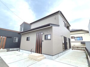 加茂二丁目貸家外観写真