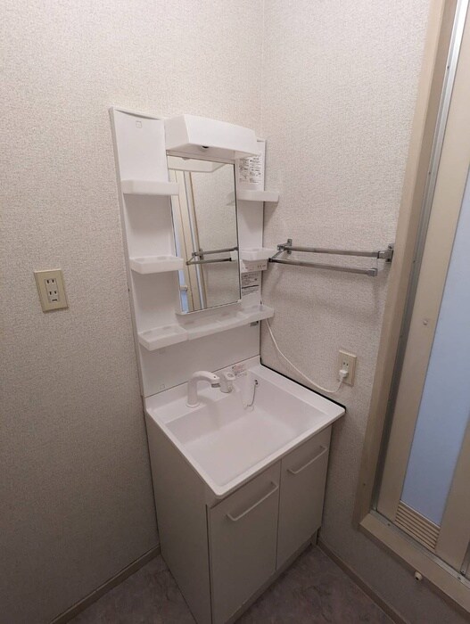 物件内観写真11　(洗面)