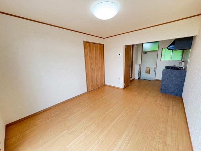 物件内観写真18　(居室)