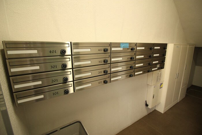 物件外観写真4　(建物設備)