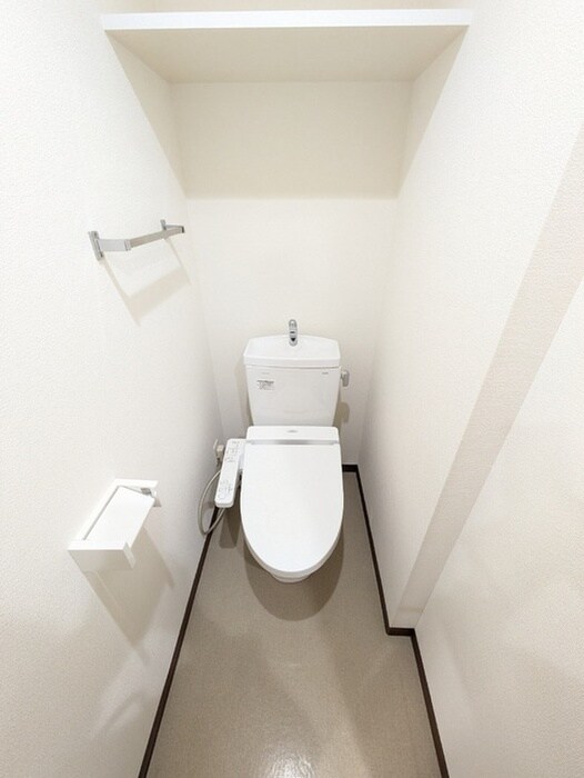 物件内観写真11　(トイレ)