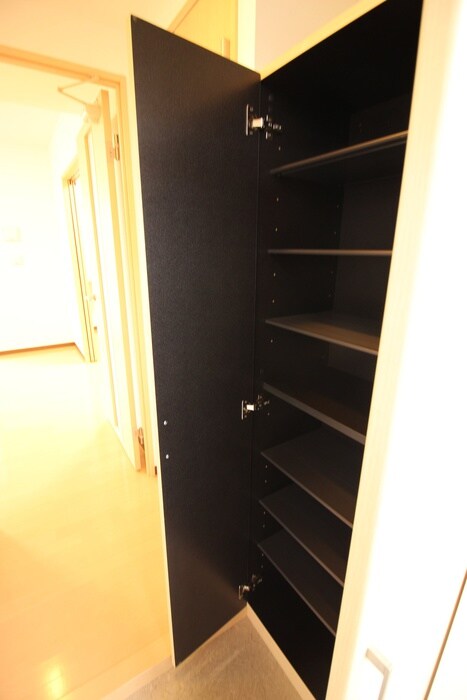 物件内観写真19　(靴箱)