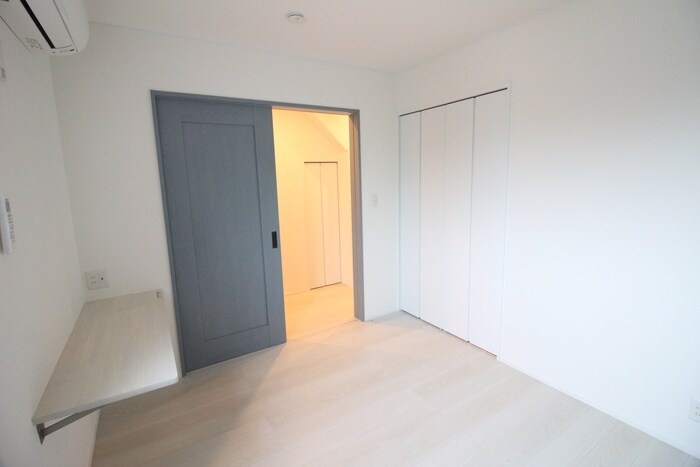 物件内観写真8　(居室)